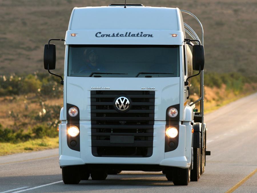  Volkswagen Constellation Tractor 19-320 2006 года  (ZA) (фото 5 из 5)